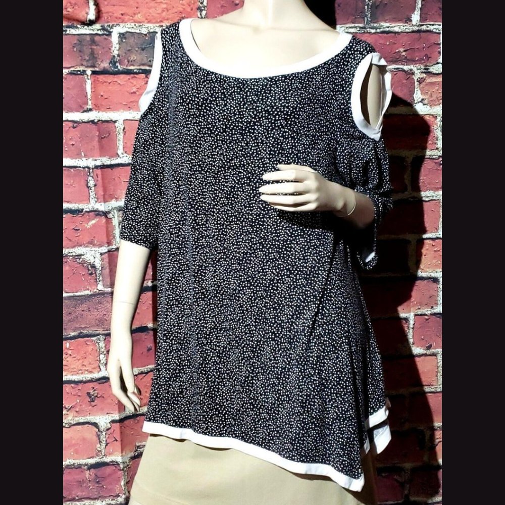 Inside Out Cold Shoulder Black and White Polka Dot Tunic Top Womens XL
